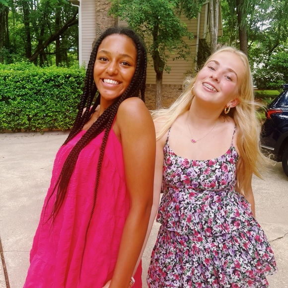 Meet your Posher, Sophia - Picture 1 of 1